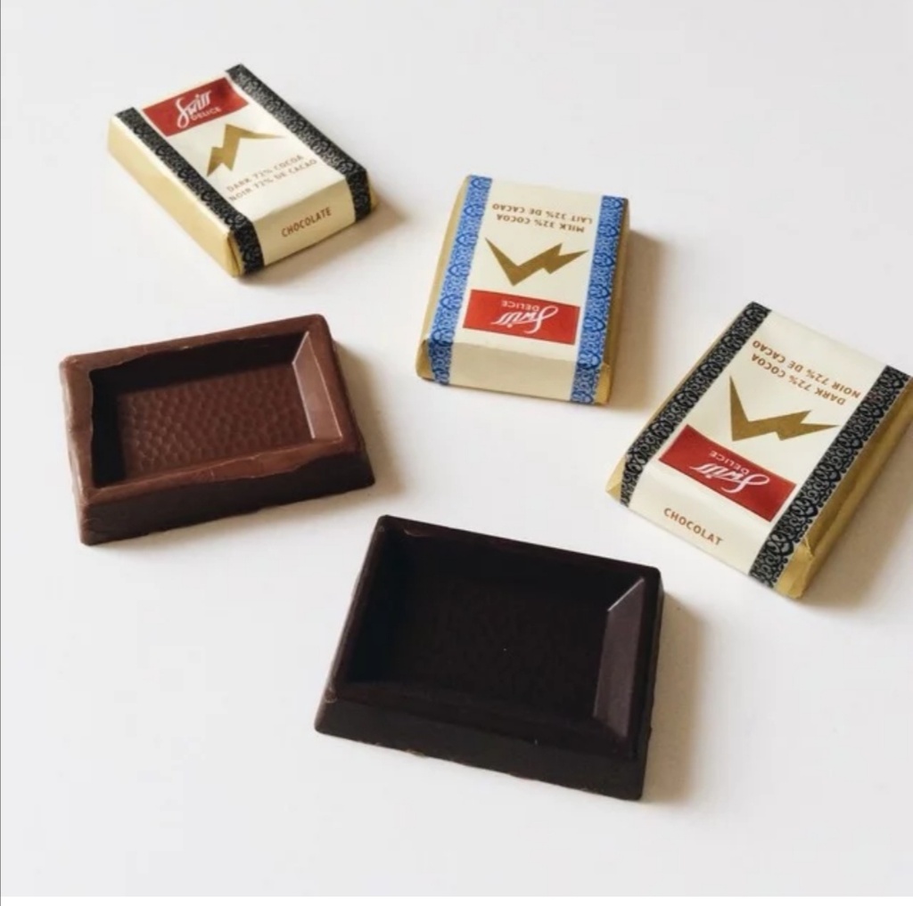 Swiss Delice 黑巧黑巧克力72% 1.3公斤